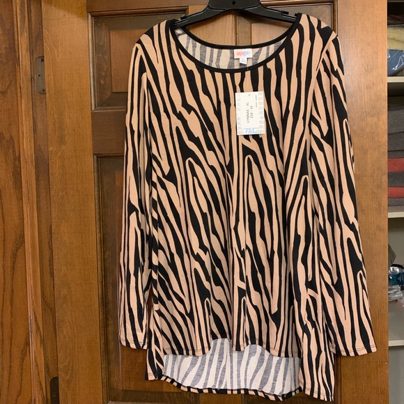 XL Tan and Black Zebra Print Long Sleeve Lynnae Shirt - Picture 1 of 6